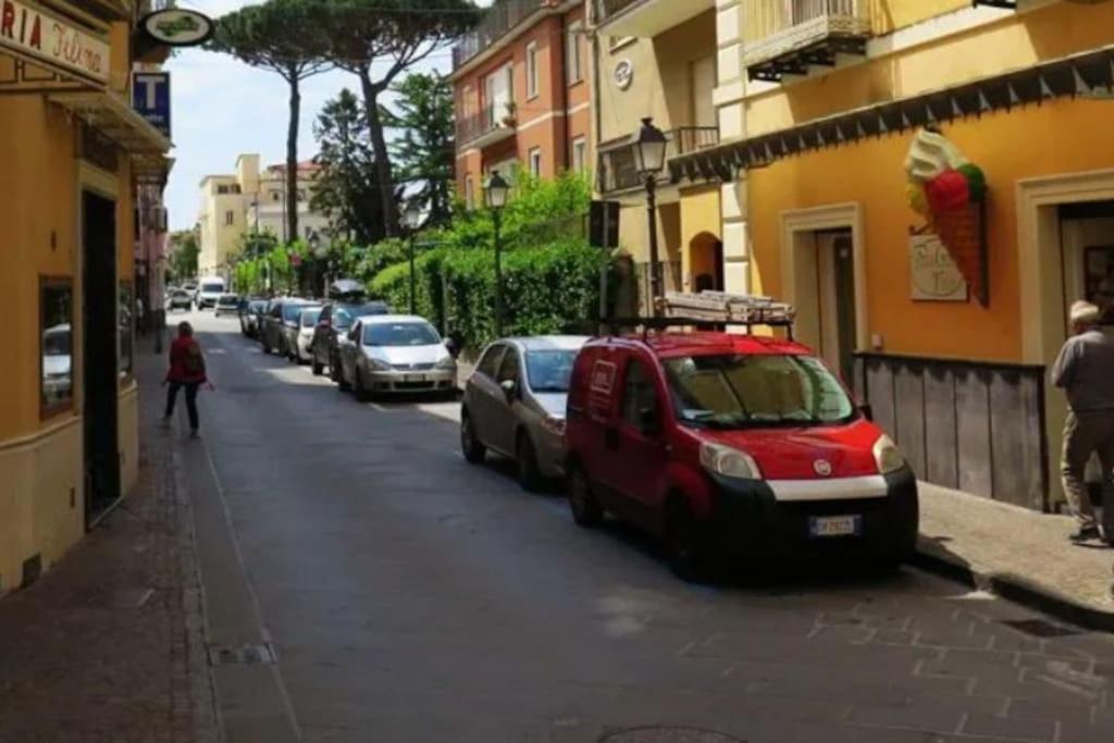 Green Apartment In Sorrento Coast Massa Lubrense Exterior photo